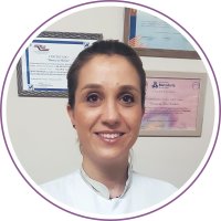 Dra. Juliana Linhart — Clínica geral e dentística estética